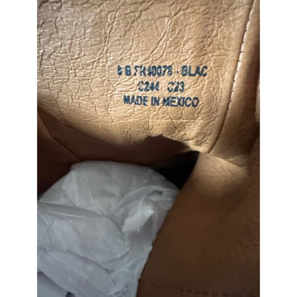 Frye boots Veronica Inside Zip women’s black Bootie (new) - Picture 9 of 11